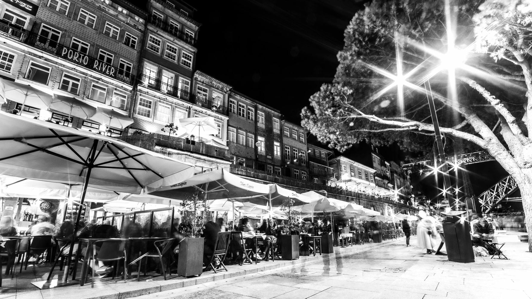 Porto by night © Alex Hauk